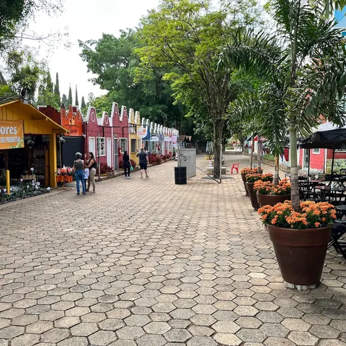 Guarda-chuvas de Holambra, Holambra, São Paulo, Brasil