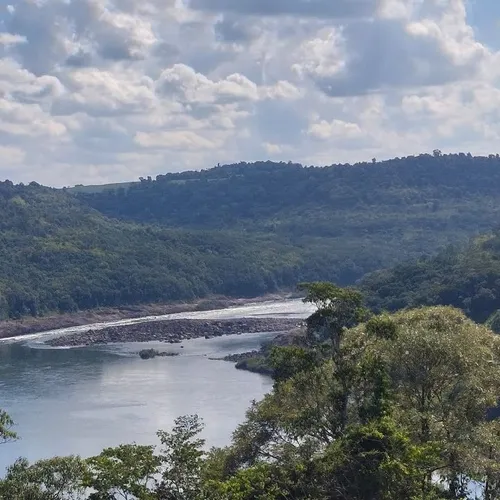 Mirante natural do lago da Usina Machadinho, Piratuba, Santa Catarina, Brasil