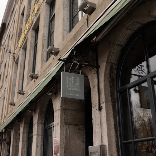 Auberge du Vieux-Port, Montreal, Quebec, Canadá